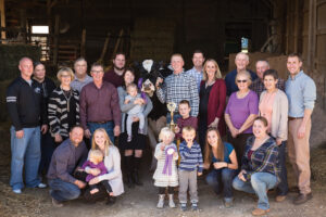 4_sheeknoll_farms_family-web780